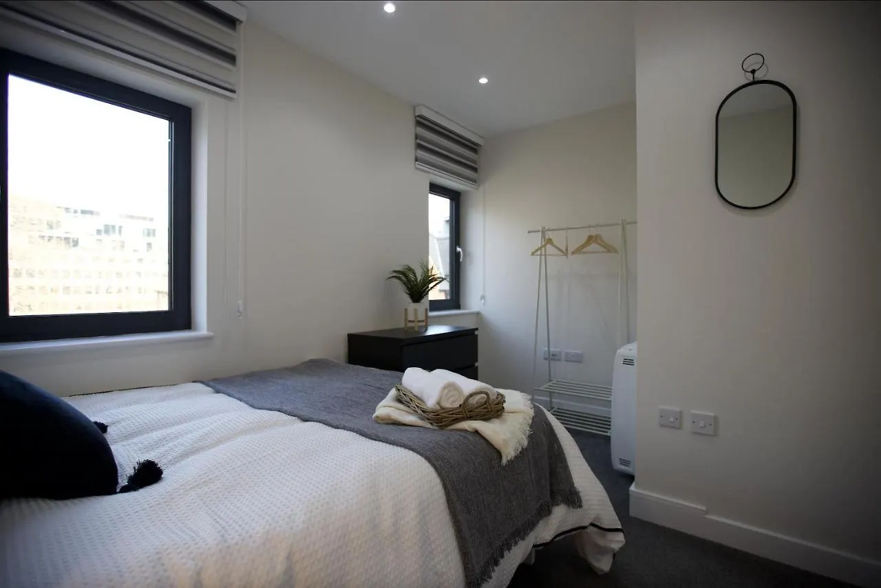 Lovely Apartment In Aldgate East 5 London